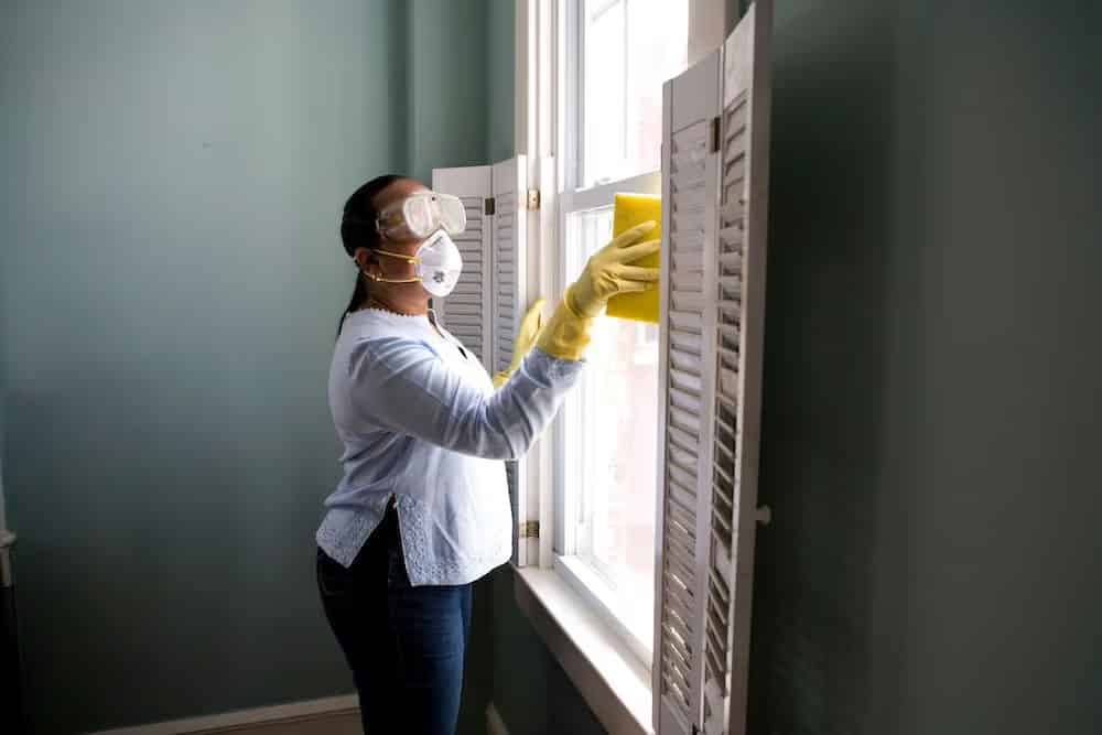 Move-In/Move-Out Cleaning image